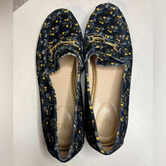 CAbi Carnaby Navy Floral Velvet Loafers style 6005 size 8 - Picture 3 of 9